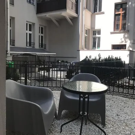Historic Old Town Kazimierz 2 Garden View Apartment Krakow