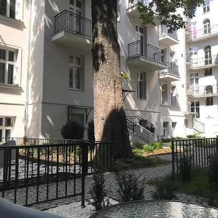 Historic Old Town Kazimierz 2 Garden View Apartment Krakow